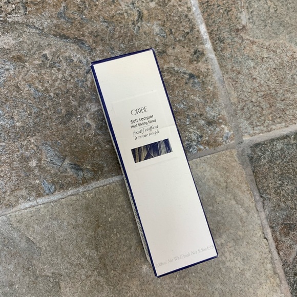 Oribe Soft Laquer Heat Styling Spray - Picture 2 of 3